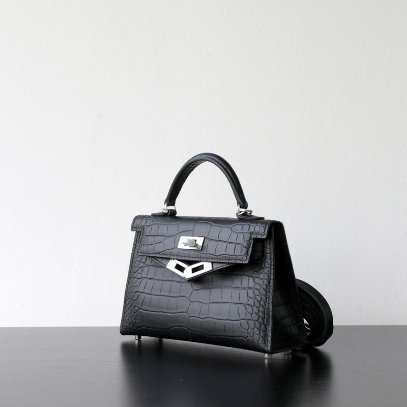 Full-grain leather bag | Valora
