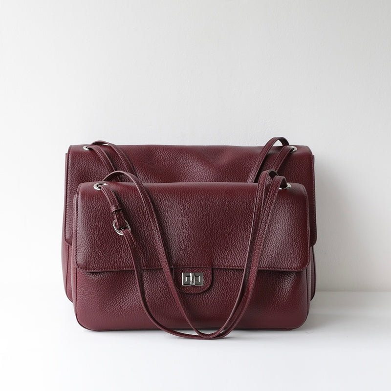 Urban Pebble | Full-Grain Leather Messenger Bag