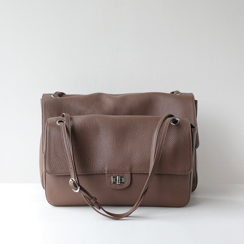 Urban Pebble | Full-Grain Leather Messenger Bag