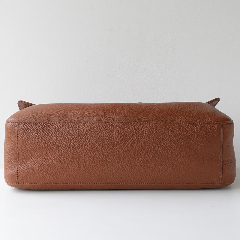 Urban Pebble | Full-Grain Leather Messenger Bag