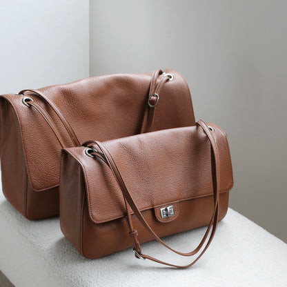 Urban Pebble | Full-Grain Leather Messenger Bag