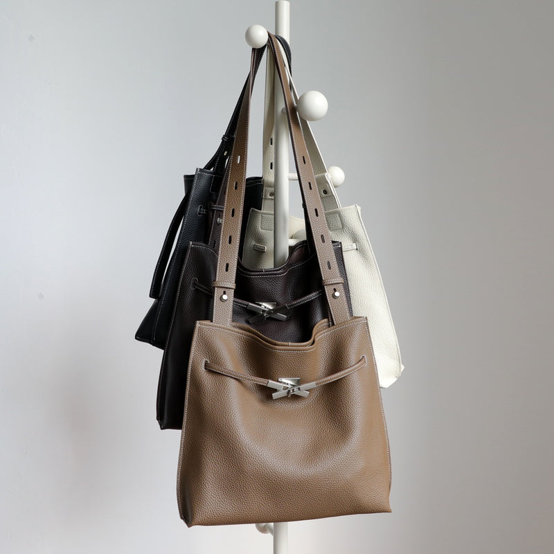 Full-Grain Leather Bag | The Slim