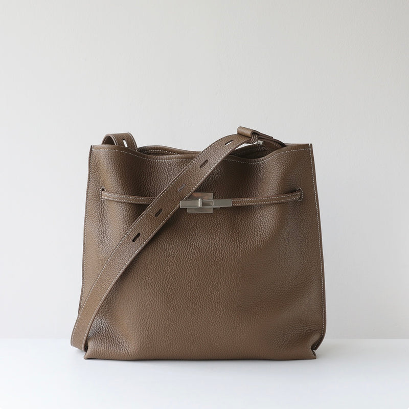 Full-Grain Leather Bag | The Slim