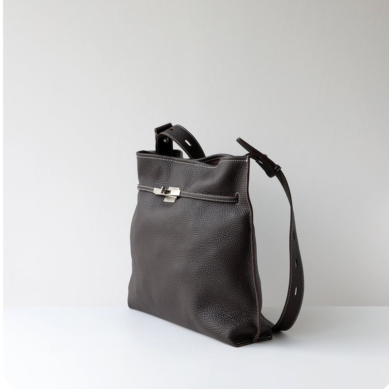 Full-Grain Leather Bag | The Slim