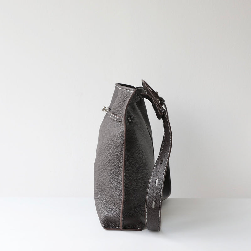 Full-Grain Leather Bag | The Slim
