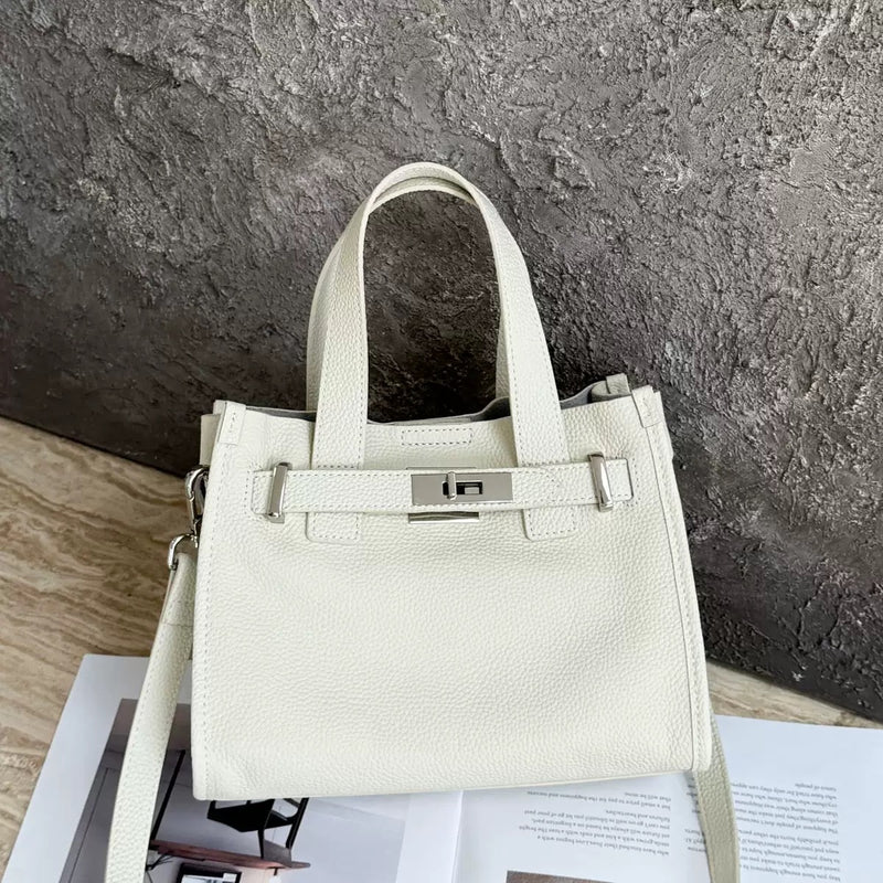 Full-grain leather bag | Forever classic M