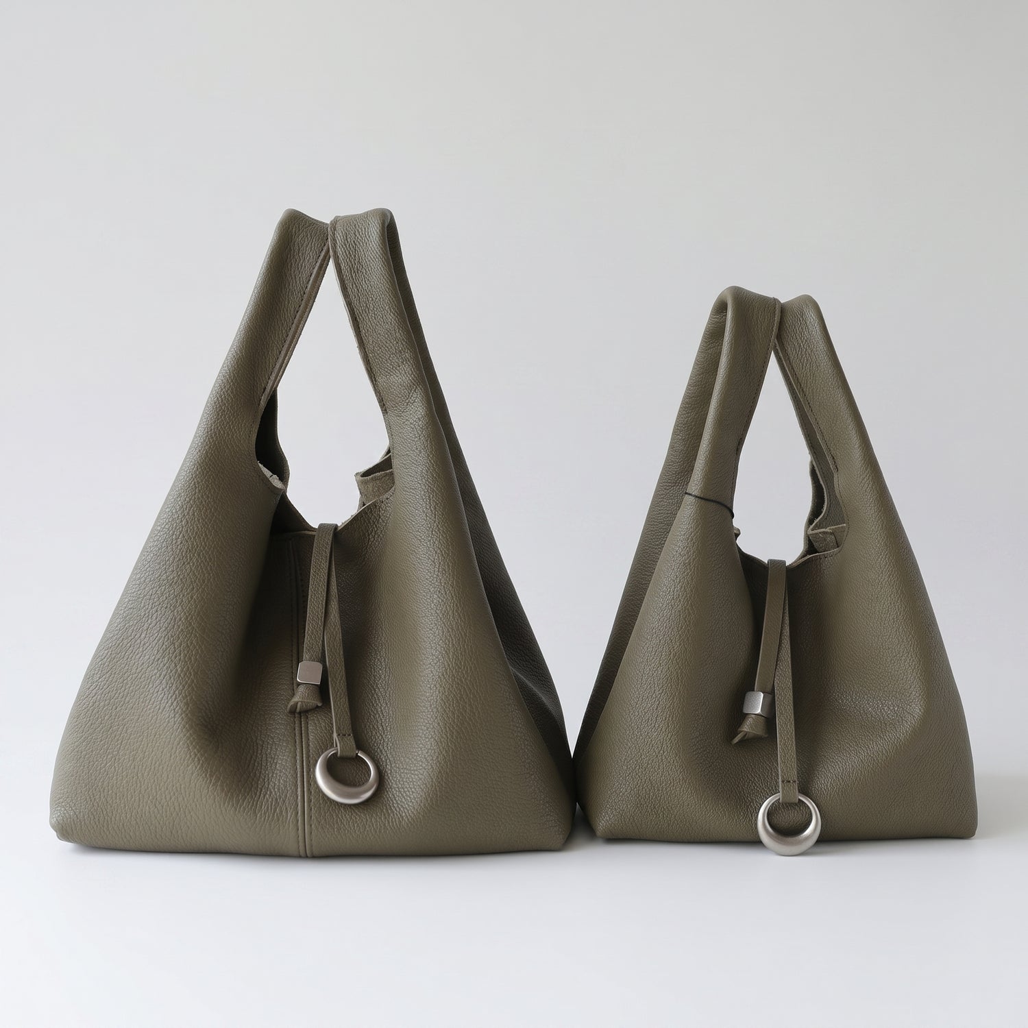 Full-Grain Lamb Leather Bag | Luna Ring