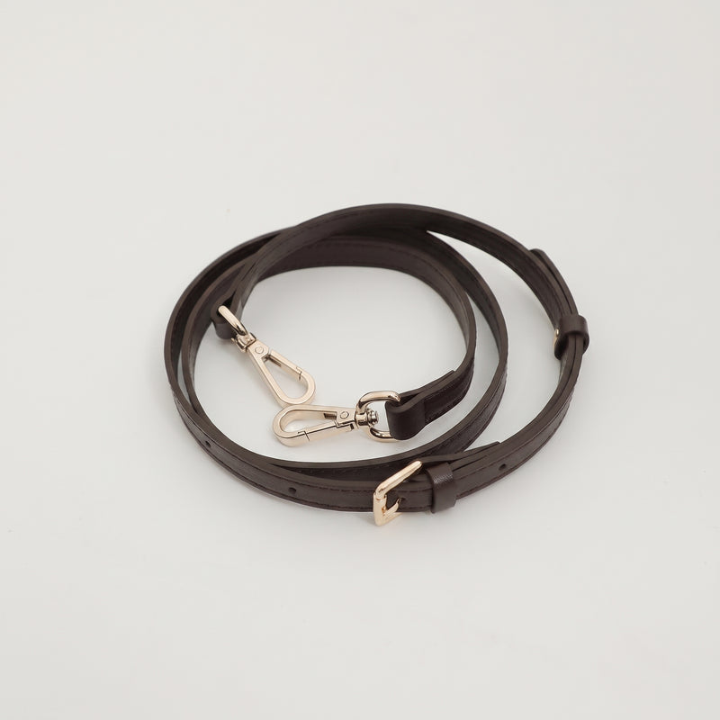Linen Canvas and Full-Grain Leather | Belmont