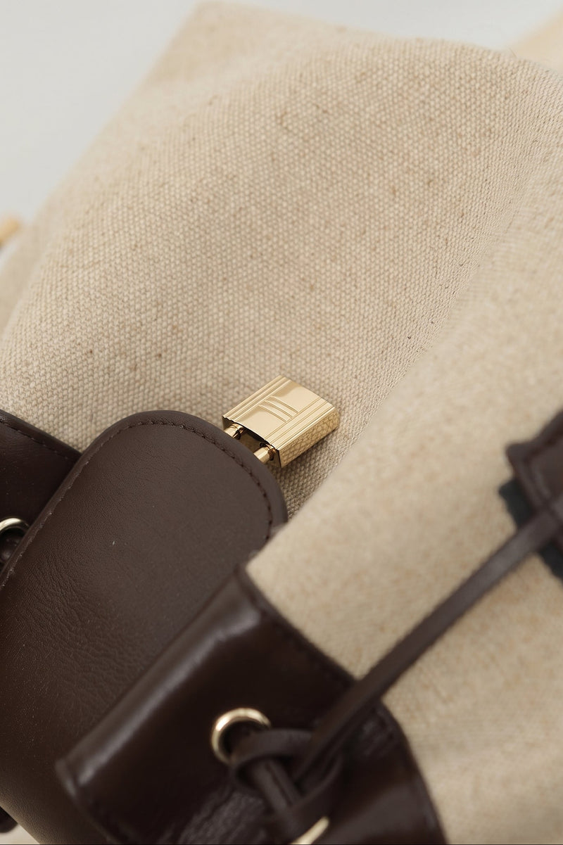 Linen Canvas and Full-Grain Leather | Belmont