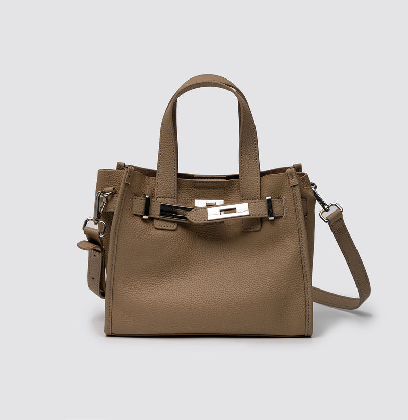 Full-grain leather bag | Forever classic M