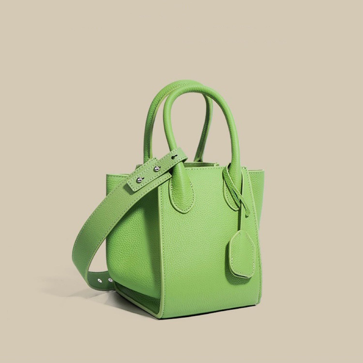 Leather bag
